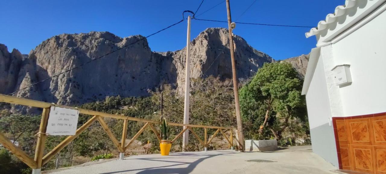 La Barberia De Miguel Villa El Chorro Eksteriør billede